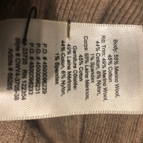 ARITZIA Plunge Front Cardigan - Picture 4 of 4